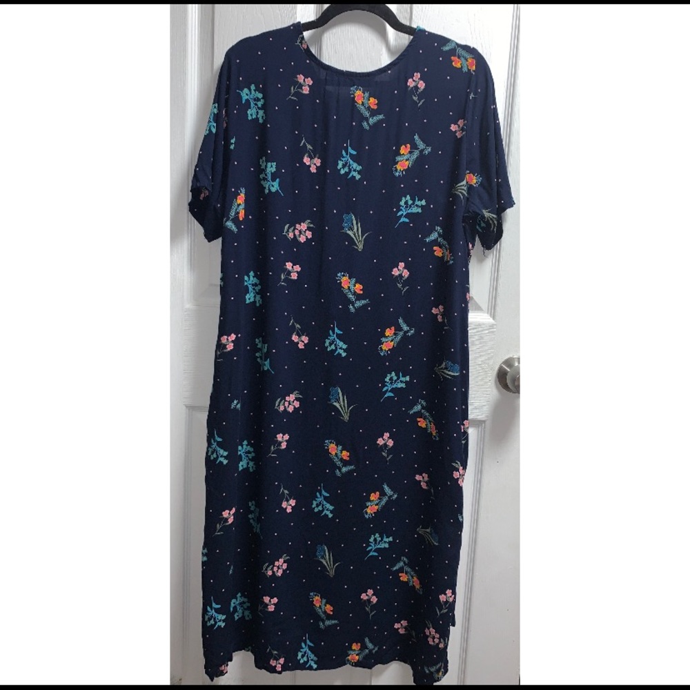 Avaasa navy blue floral dress - Picture 2 of 3
